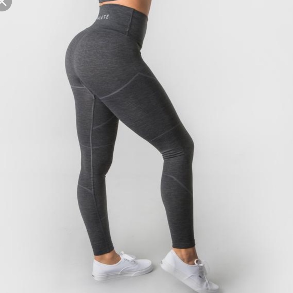 Alphalete Revival Legging
